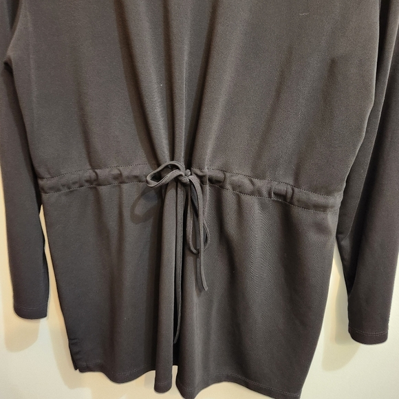 Marisa Christina Cardigan With an Adjustable Back Drawstring Size Large - Picture 8 of 9